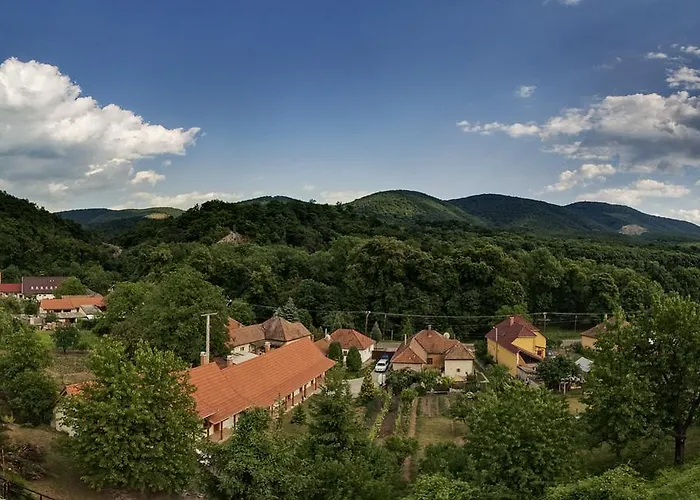 Nyitott Kapu Vendeghaz Felsőtárkány